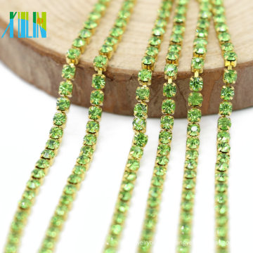 Gros Peridot Couleur Chaton Fermer Coupe Trim Strass Vide Tasse Chaîne Bijoux, G0103